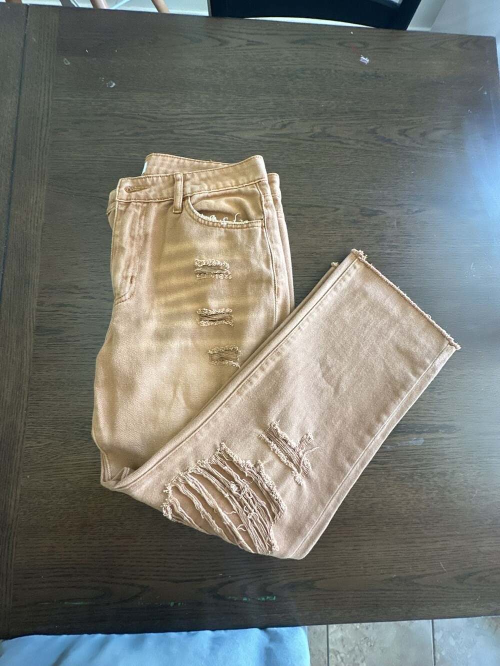 Vervet Los Angeles Women's Khaki Ripped Straight Crop Jeans Size 38